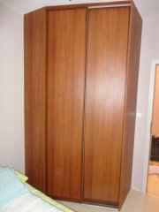 ren.vstavanej skriňe pred