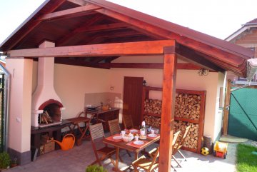 Prístrešok záhradného domčeka