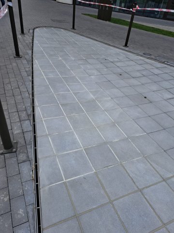 Oprava a renovácia špár na fontáne - SKY PARK Bratislava