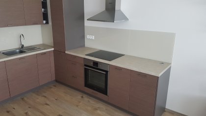 Sklenenázástena - recenzie, referencie, skúsenosti